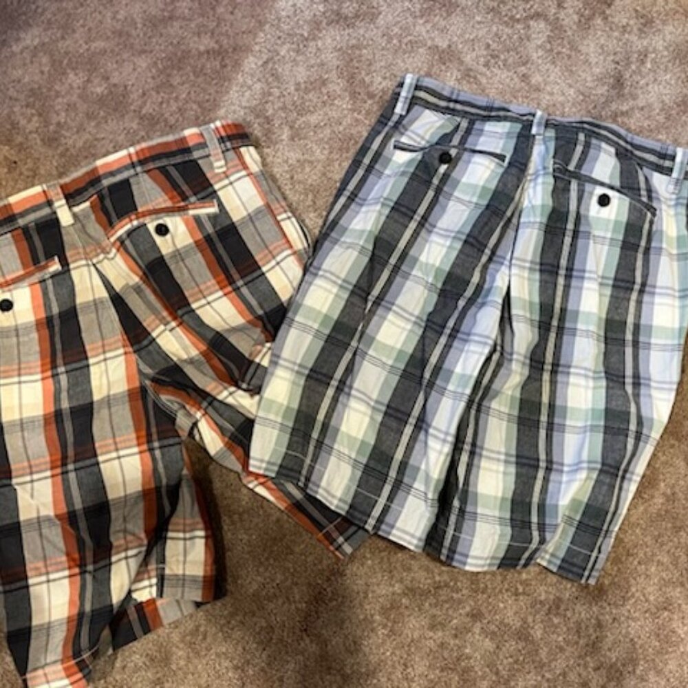 4 Pairs of men's size 32 Shorts - Picture 2 of 4